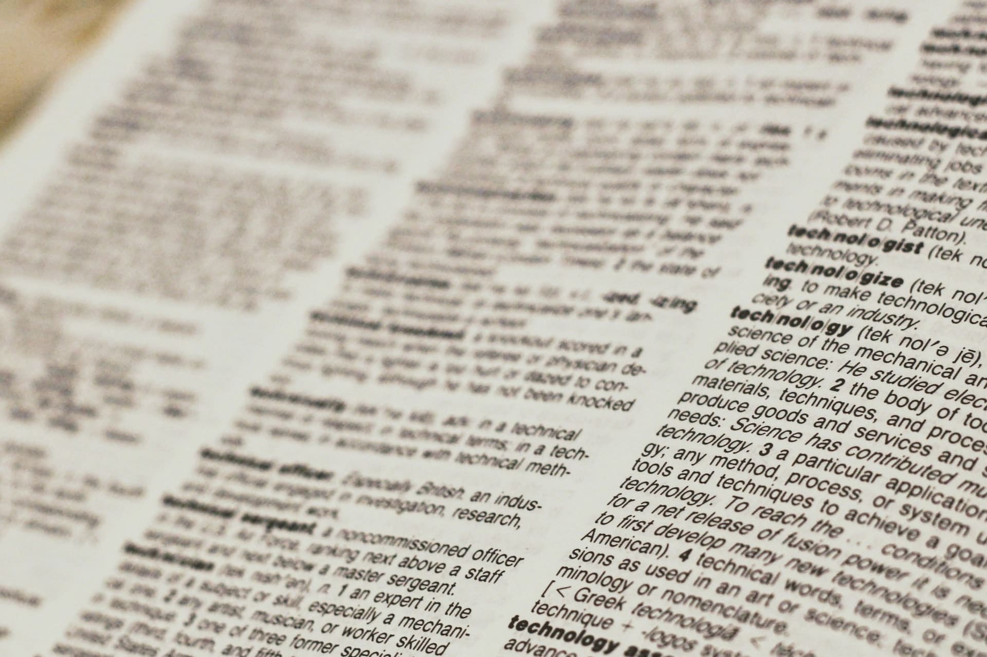 Read more about the article Confusing Terms in Data Science – A Look at Homonyms and more Synonyms